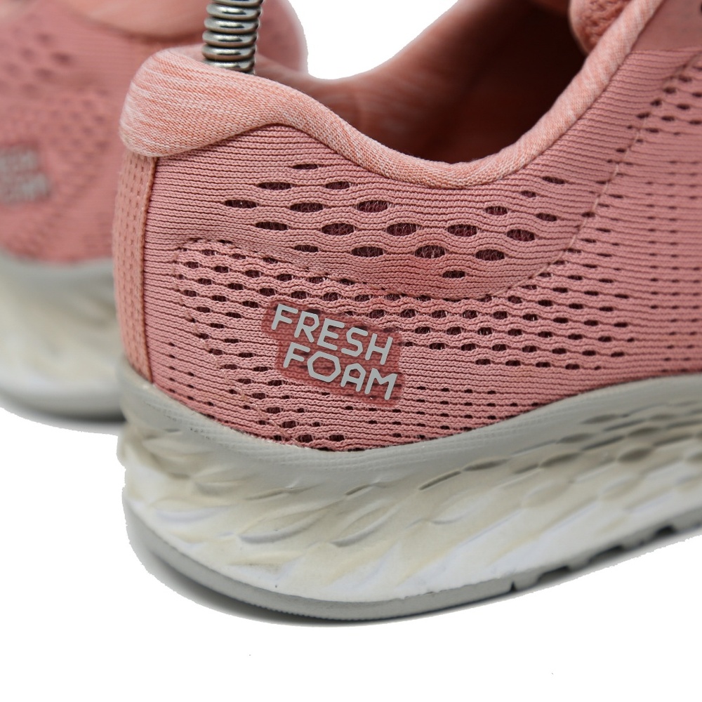New Balance Womens Arishi Fresh Foam Running Pink - Picture 6 of 8